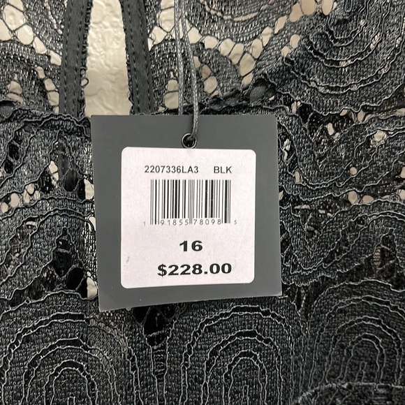 Trina Turk Mai Tai Lace Mini Shift Dress in Black 16 NEW - Picture 7 of 9